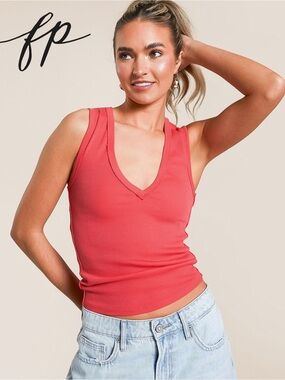 We The Free Neria V-Neck Ribbed Tank